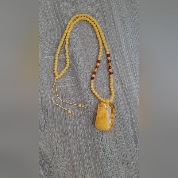 Certified Natural Mexico Yellow Amber Beeswax  - Picture 2 of 4